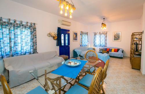 Potos Apartment | Southern Cross