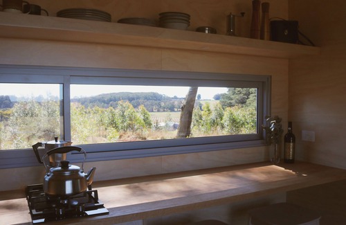 Exeter Cabin | Southern Highlands Vineyard Cabin by Outpost