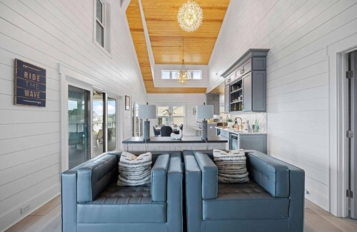 Pawleys Island House | Southern Malibu 6 Bedroom Vacation Home