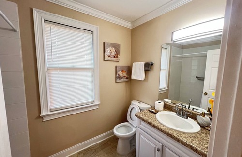 Albany Apartment | Southern Serenity Cozy 2-bedroom apartment in peaceful