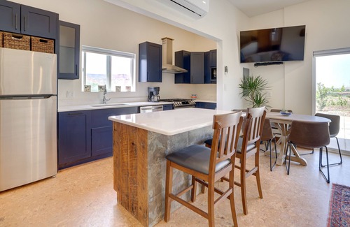 Virgin House | Southern Utah Vacation Rental w/Hot Tub