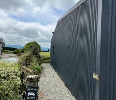 Southland District Apartment | Southland Farming Retreat