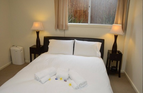 Bulli House | Southview - Boutique Guest House (Garden Suite)