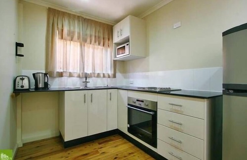Bulli House | Southview - Boutique Guest House (Garden Suite)