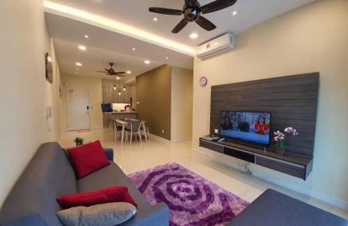 Kajang Apartment | Southville Stay 2 @ Savanna Executive Suite