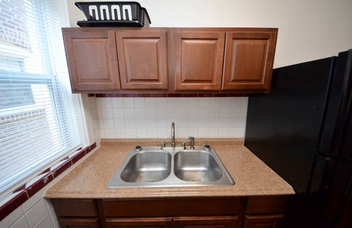 Southwest Garden Apartment | Southwest Gardens Apartment 2W- King Bed, High Speed Wi-Fi, Smart TV's