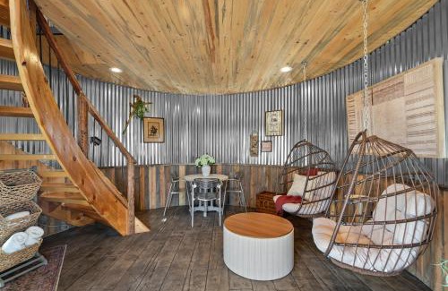 Fredonia House | Southwest Silo Stay- 1 Bedroom Near Zion & Bryce