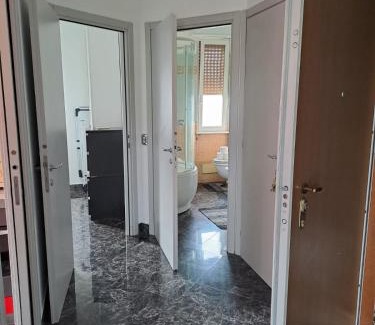 Precotto Apartment | souvenir