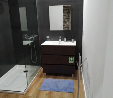 Porto da Cruz House | Souza Beach Apartment - Porto da Cruz - Studio & Suite