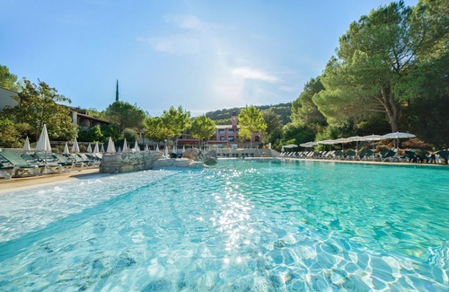 Rouret House | SOWELL FAMILY Le Vallon