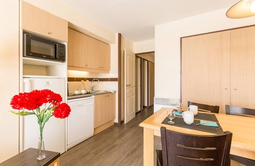 Trouville-sur-Mer Apartment | SOWELL RÉSIDENCES Le Port