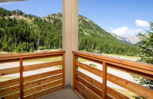 Isola Apartment | SOWELL RÉSIDENCES New Chastillon* - 2 Room Apartment 4 People