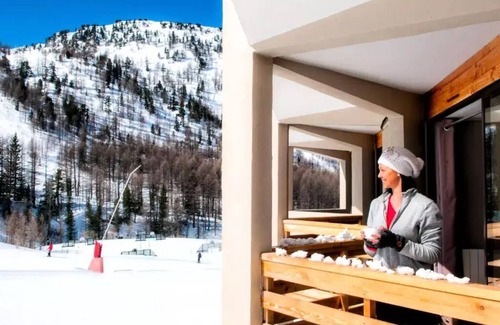 Isola Apartment | SOWELL RÉSIDENCES New Chastillon* - 2 Room Apartment 4 People