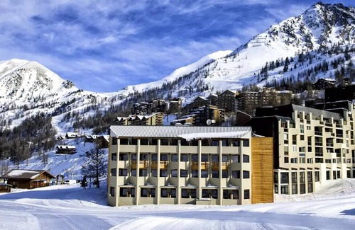 Isola Apartment | SOWELL RÉSIDENCES New Chastillon* - 2 Room Apartment 4 People