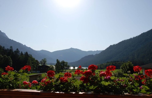 Haldensee Apartment | SPA chalet for 2 - The Bäckergut on Lake Haldensee