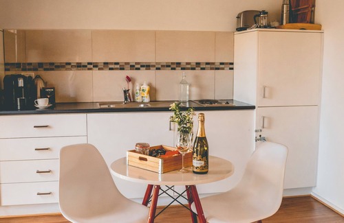 Daylesford Cottage | Spa! Fireplace! Bush views! Walking distance to Daylesford. nThe perfect getaway