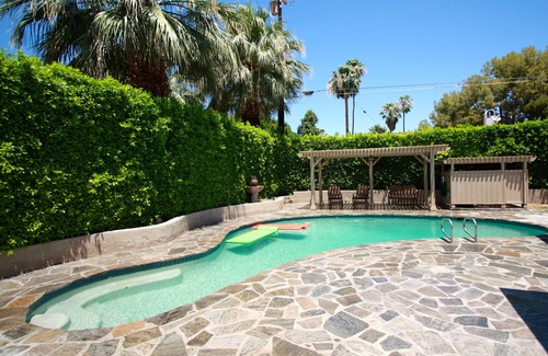 Palm Springs House | Spa Oasis Retreat and Movie Colony East