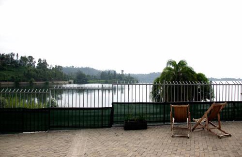 Kibuye Bed & Breakfast | Spa Shallum