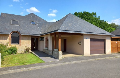 Vannes House | Spacieuse Maison Avec Piscine, Proche Port ET Centre Ville
