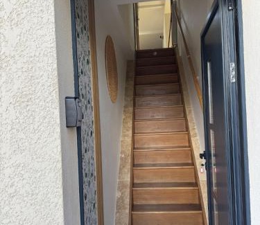 Puget-sur-Argens Apartment | Spacieux & cozy, wifi gratuit, parking, proximité plage 15 min