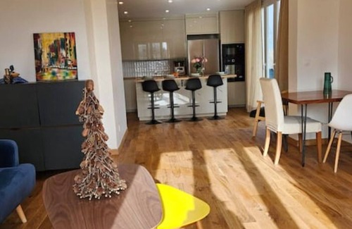 Republique–Point-du-Jour Apartment | Spacieux Luxueux 3 Chambres Paris 16