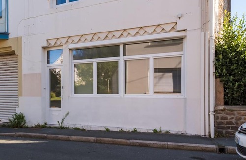 Trebeurden Apartment | Spacieux T2 proche plages côte de granite rose