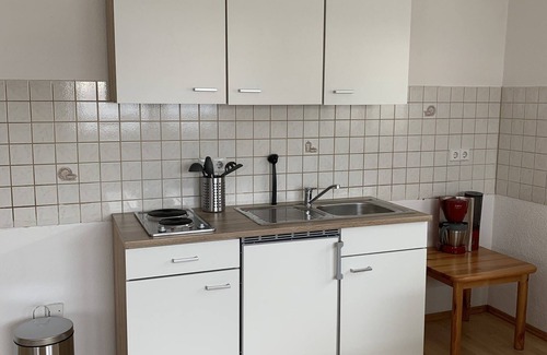 Ichenhausen Apartment | Spacious apartment with a sunny garden & sauna near Legoland