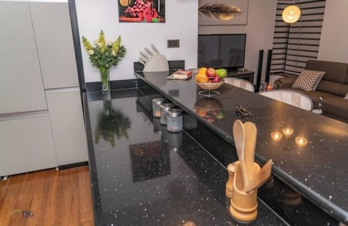 Kilimani Apartment | Spacious 1-Bedroom Apartment
