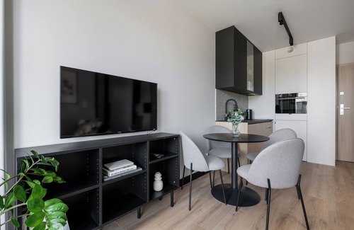 Wyspa Sobieszewska Apartment | Spacious 1-bedroom apartment in fabulous Gdańsk Sobieszewo Island with WiFi