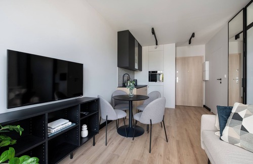 Wyspa Sobieszewska Apartment | Spacious 1-bedroom apartment in fabulous Gdańsk Sobieszewo Island with WiFi