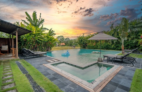 Banjar Semer Villa | Spacious, 10 Bedroom Villa near Canggu Area