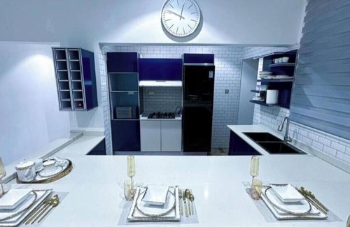 Sekondi-Takoradi Villa | Spacious 18-bedroom villa in marvelous Sekondi-Takoradi with WiFi