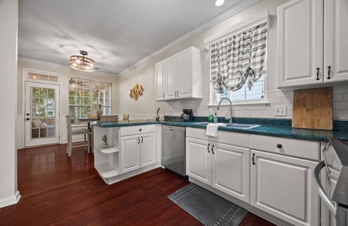 Alpharetta House | Spacious 1BR with Community Pool Alpharetta Home