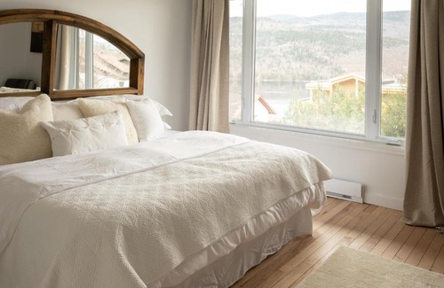 Mont-Tremblant Apartment | Spacious 2 BDR with Lake and Mountain View 414