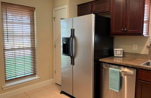 Lower Greenville House | Spacious 2 bed/2bath Beautifully Updated in Lower Greenville/Lakewood