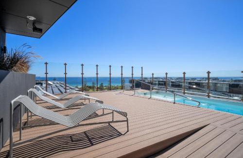 North Fremantle Apartment | Spacious 2-Bed Apartment with Rooftop Views