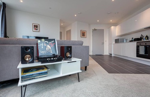 Northern Quarter Apartment | Spacious 2 Bed Apartment in Central Manchester