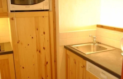 Avoriaz Apartment | SPACIOUS 2 BEDROOM APARTMENT FOR 5 people BEAUTIFUL OPEN VIEW