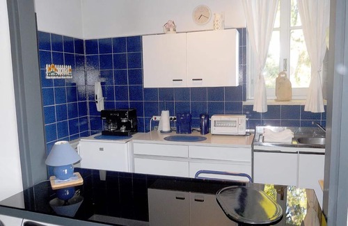 Gonte Apartment | Spacious 2 bedroom apartment with 2 balconies, pool and lake access