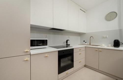 Katowice Apartment | Spacious 2-bedroom Apartments by Noclegi Renters