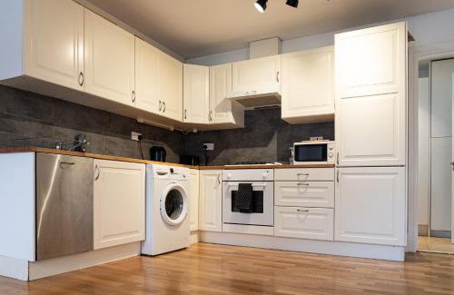 Hackney Downs Apartment | Spacious 2 Bedroom Apartment in Hackney
