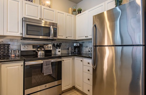 Belltown Condo | Spacious 2 Bedroom Home at the Heart of Seattle