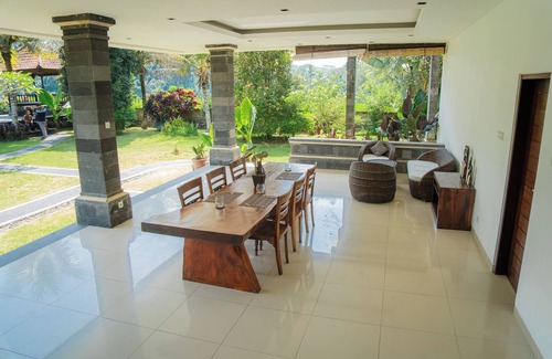 Sambahan Villa | Spacious 2 Bedroom Private Pool Villas