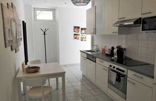 Funfhaus Apartment | Spacious 2 bedrooms Apart near Schönbrunn