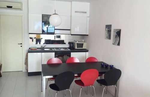 Ghiffa Apartment | Spacious 2-room apartment with dream view and private beach directly by the lake