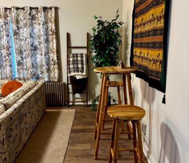 Duquesne Apartment | Spacious 2BR Getaway - Near City -Easy Parking