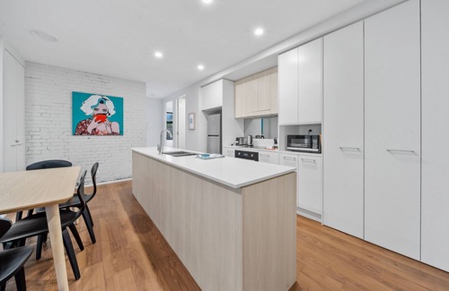 Turner Apartment | Spacious 3-Bed Home with Alfresco Dining Patio
