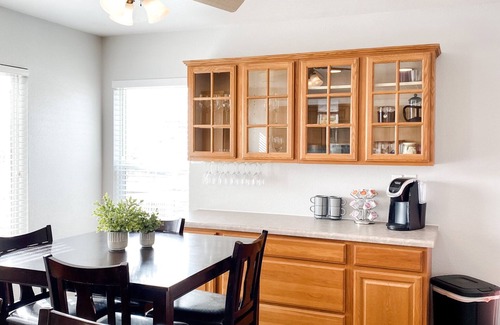 Grand Junction House | Spacious 3 bedroom/2 bath Townhome - Centrally Located Near CMU!