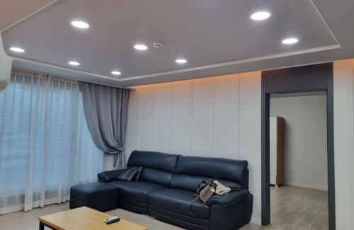 Pyeongtaek Apartment | Spacious 3-bedroom apartment in nice Pyeongtaek-si with WiFi, AC