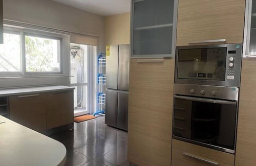 North Ridge Apartment | Spacious 3-Bedroom Apartment in Accra